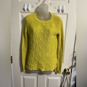 Yellow knitted sweater!